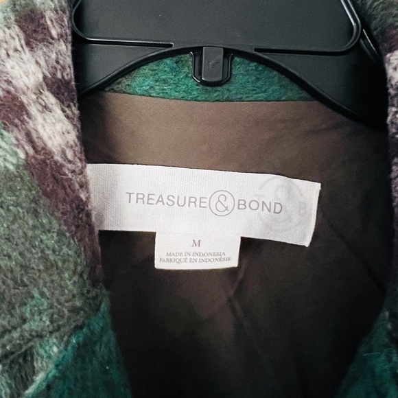Treasure and bond shacket - Picture 3 of 4